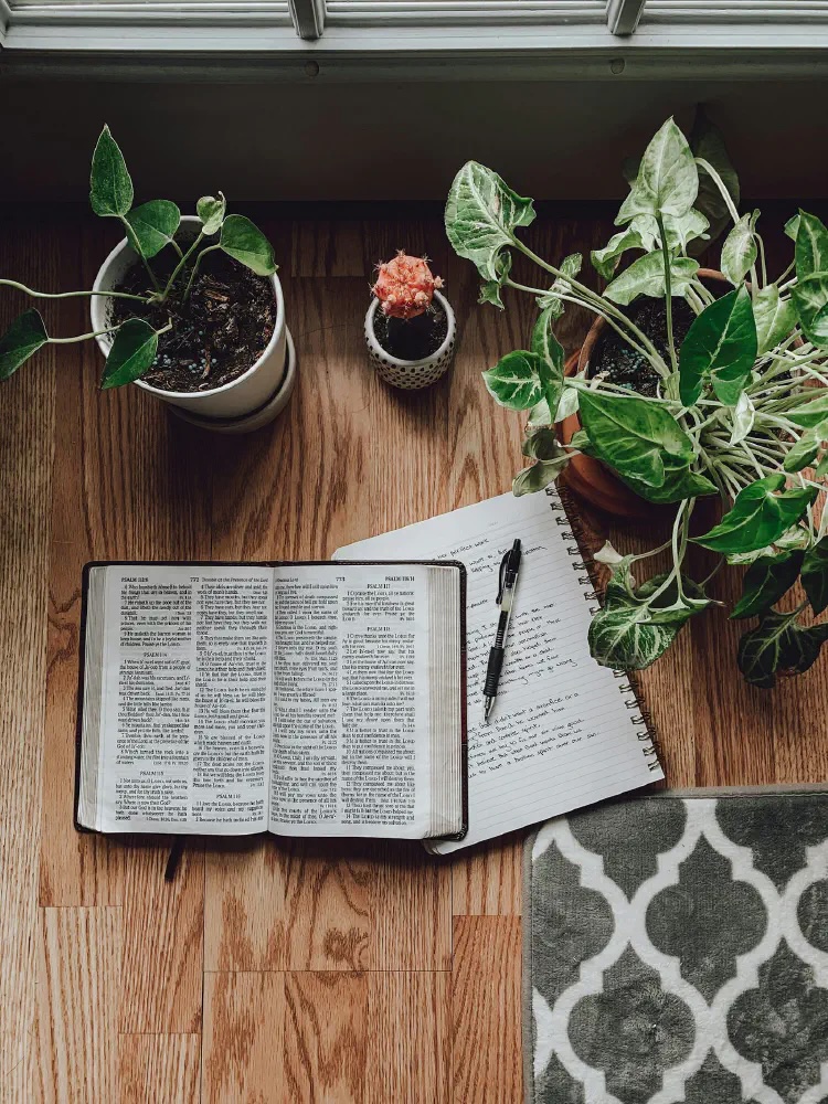 Christian ministry worker
